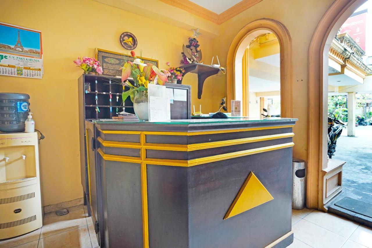 Oyo 91390 Kost Grand Royal Elite Hotel Surabaya Luaran gambar